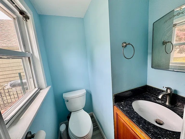 53 Gerald Rd — Photo 18