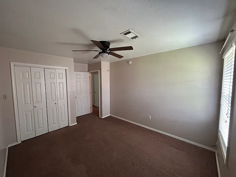 1090 Grinnel Cir #A — Photo 10