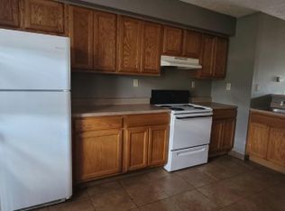 402 E Hester St #4, Carbondale, IL 62901