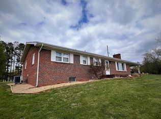 4309 Reedy Creek Rd, Bristol, VA 24202