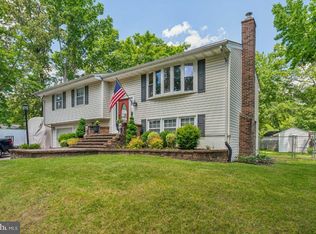 2301 Pinefield Rd, Waldorf, MD 20601