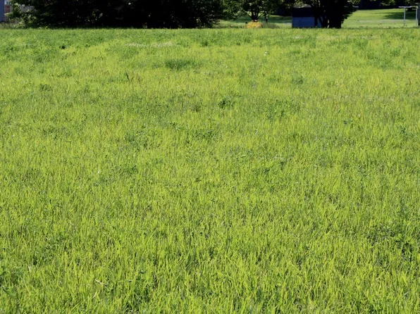 13 Cathy Dr, Princeton, IN 47670