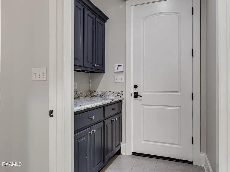 113 Beauchamp Ln — Photo 25