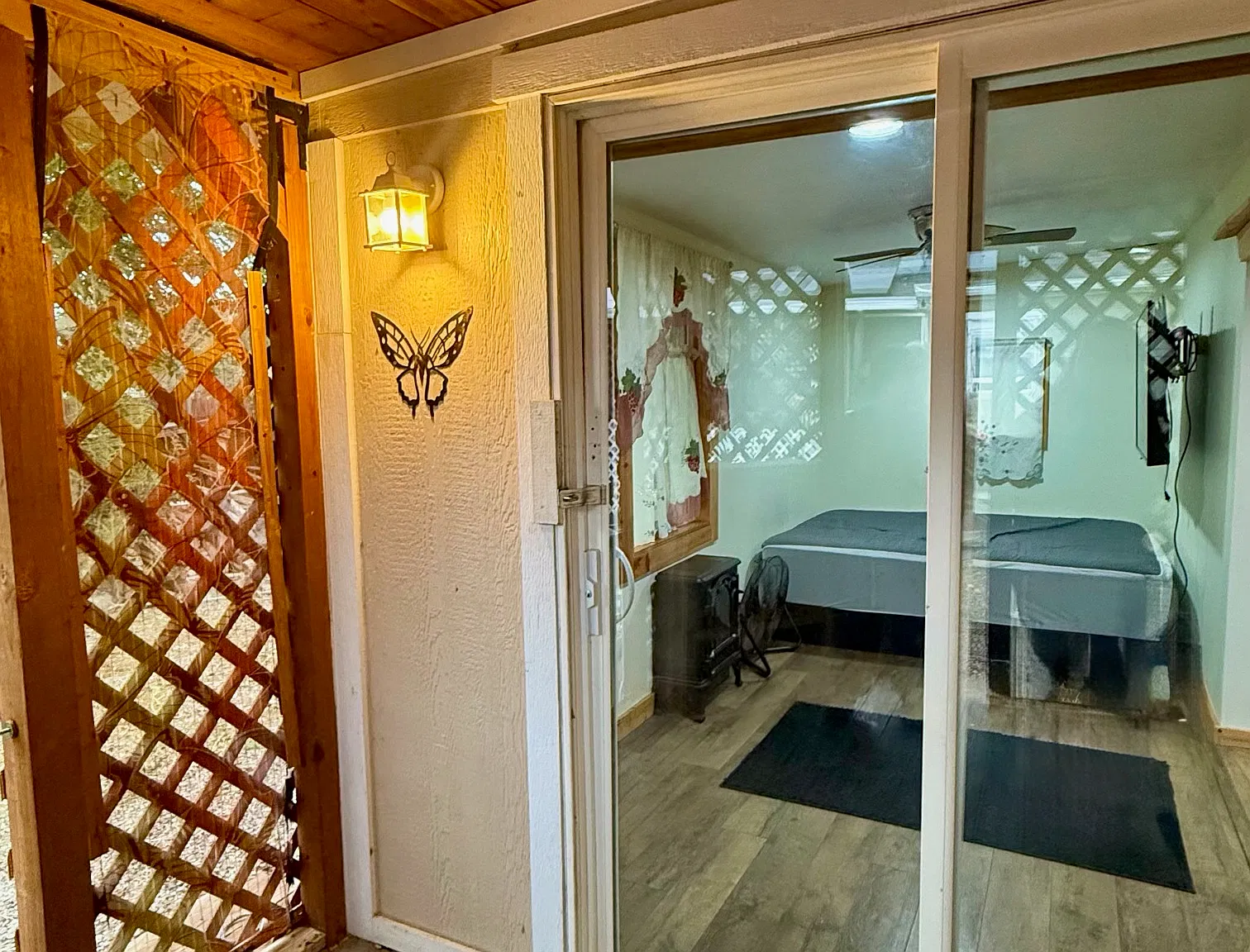 1 bed, $950 — Photo 1