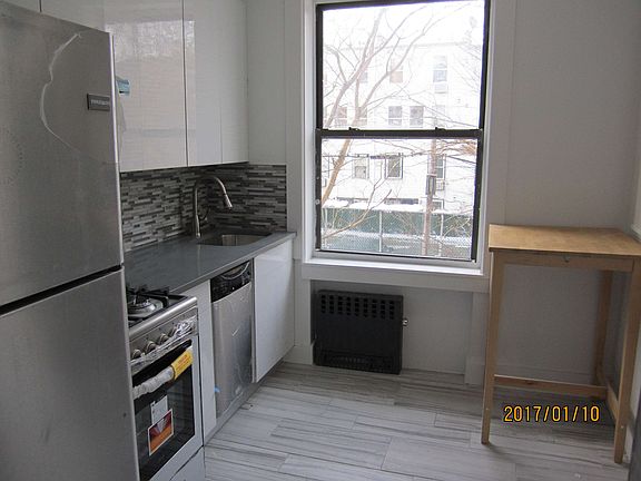 2nd image of 90 Clinton Ave APT B1