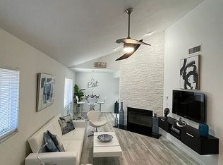 3054 Kings Lake Blvd, Naples, FL 34112