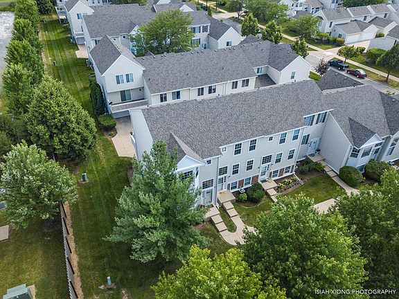 2nd image of 511 E Victoria Cir