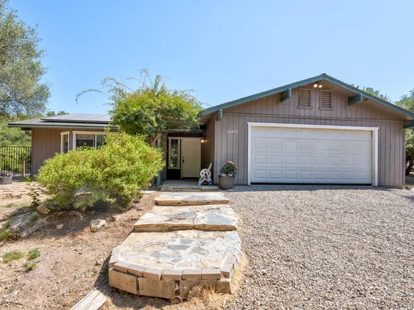 30972 Willow Pond Ln, Coarsegold, CA 93614
