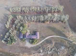 2095 27th Ave SW, Center, ND 58530