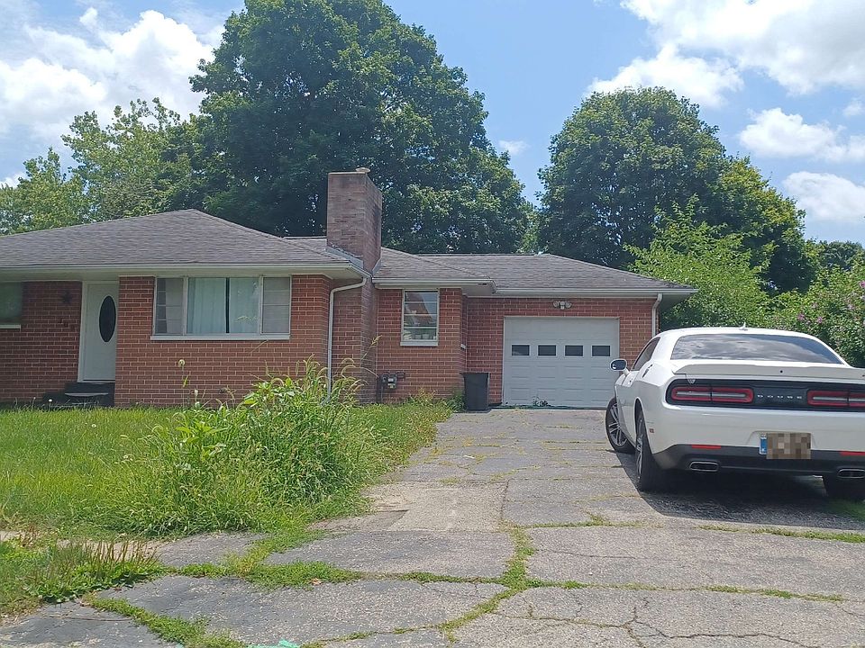 2nd image of 309 E Walnut St
