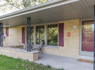 W154N8135 Valley View Dr, Menomonee Falls, WI 53051