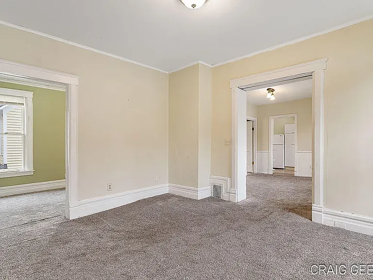 320 Charles Ave SE #2 — Photo 7