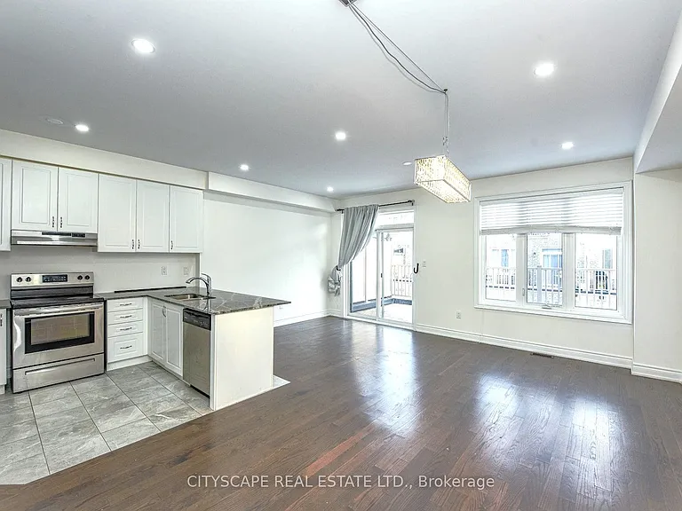 8652 Financial Dr — Photo 5