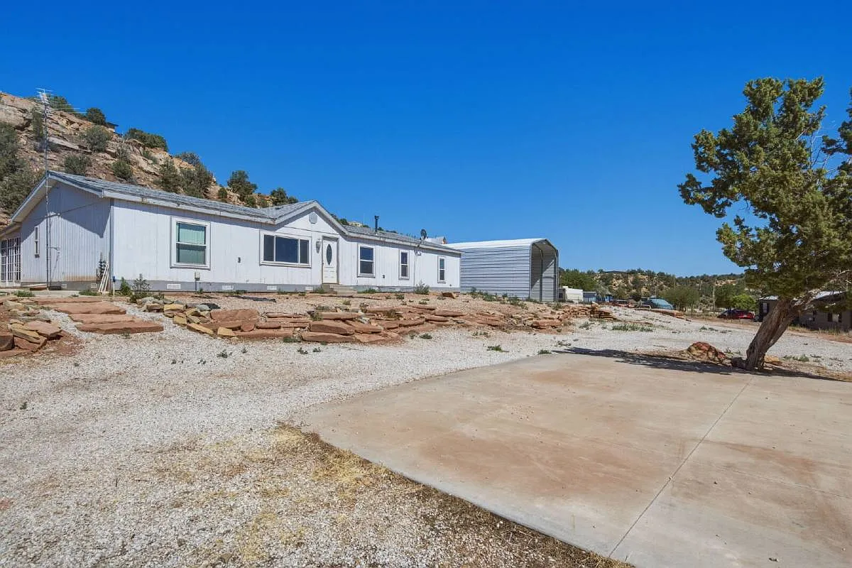 1958 Cartland Dr in Hurricane, UT 84737 — Photo 2