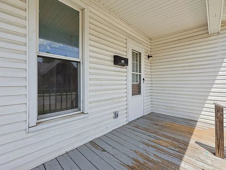 191 S Williams St — Photo 28