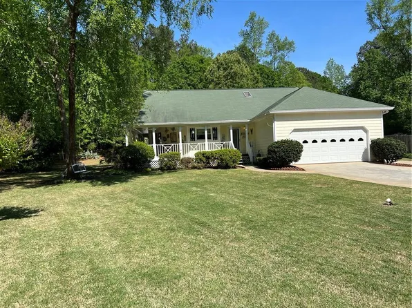 210 Hardwood Dr, Covington, GA 30016