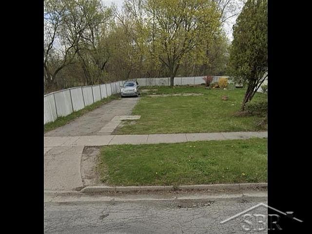2nd image of 1919 Perkins St