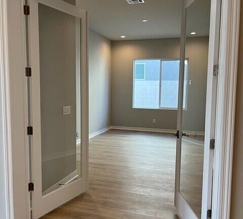3rd image of 4230 E HUNTER Court