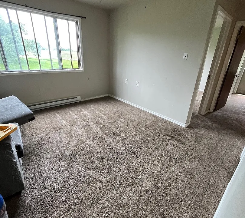 303 Ilion Ave #8