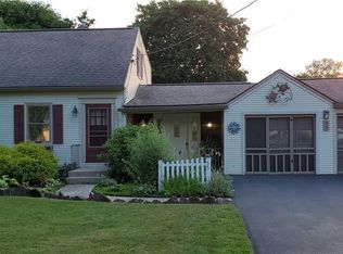 55 Fenton Rd, Rochester, NY 14624