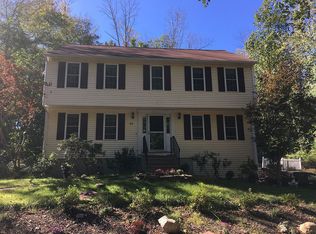 28 Old Worcester Rd, Charlton, MA 01507