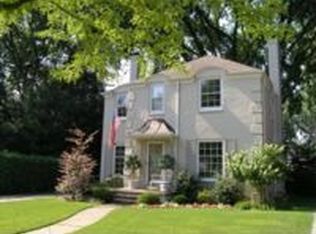 413 Champine Pl, Grosse Pointe Farms, MI 48236
