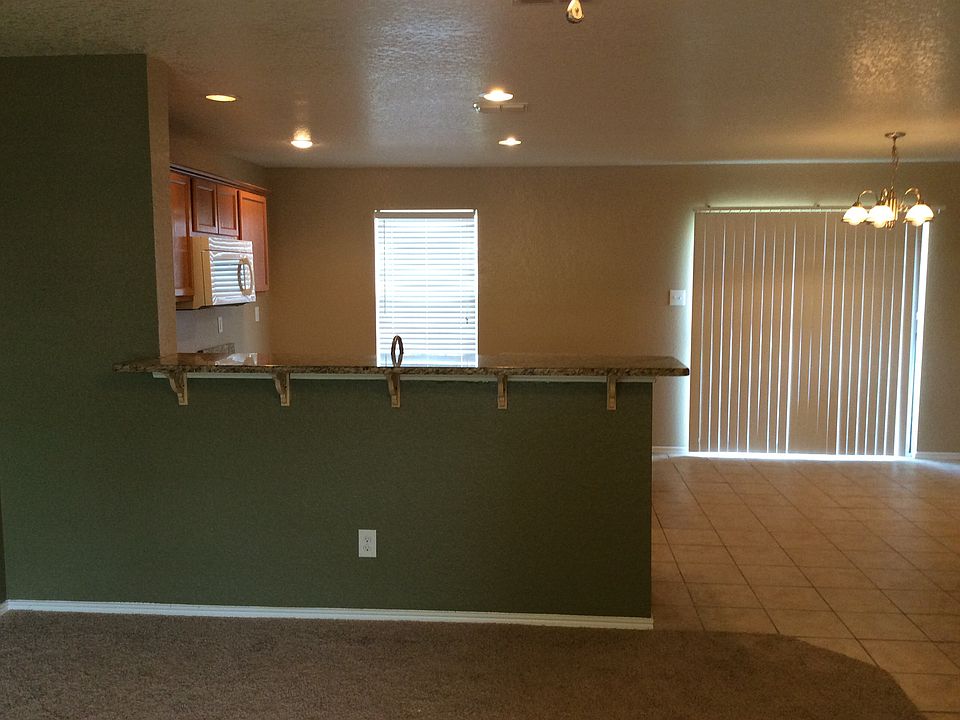Sit Down Bar