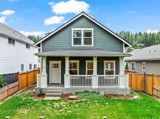 51 E Sullivan St, Allyn, WA 98524