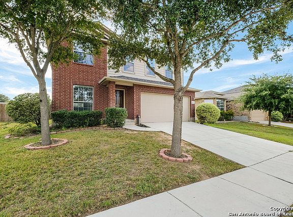 2nd image of 423 Dolly Dr