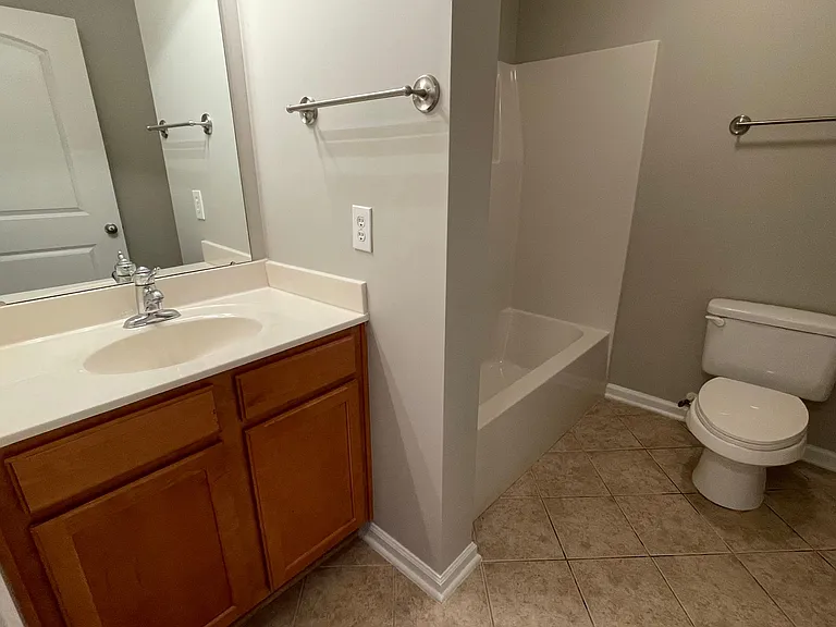 7104 W Friendly Ave #203 — Photo 10