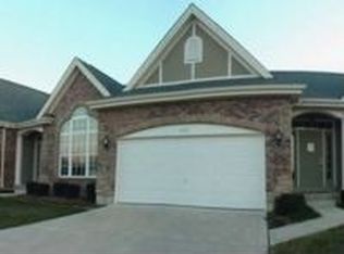 1516 Ridgepointe Place Dr, Lake St Louis, MO 63367