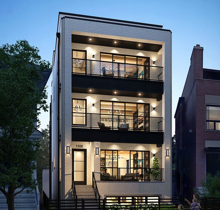 1st image of 1508 W Wrightwood Ave #3