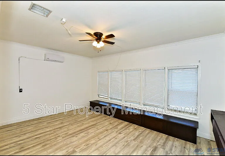 13136 Wellington Dr — Photo 20