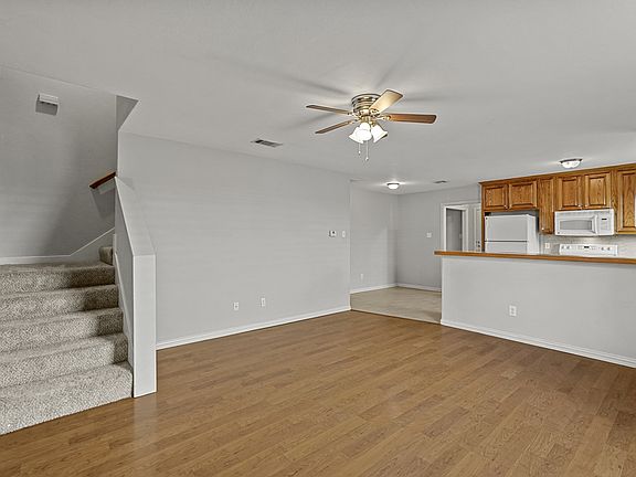 2nd image of 410 N Cleveland Ave