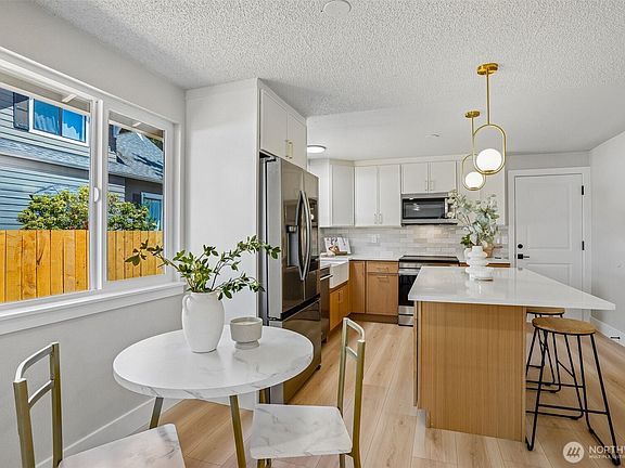 3rd image of 5012 S Prospect Street