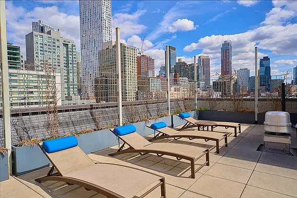 Rented by Living New York | media 6