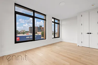 Rented by Rennit Inc.