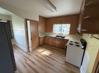 2327 Washington Ave, Sheboygan, WI 53081