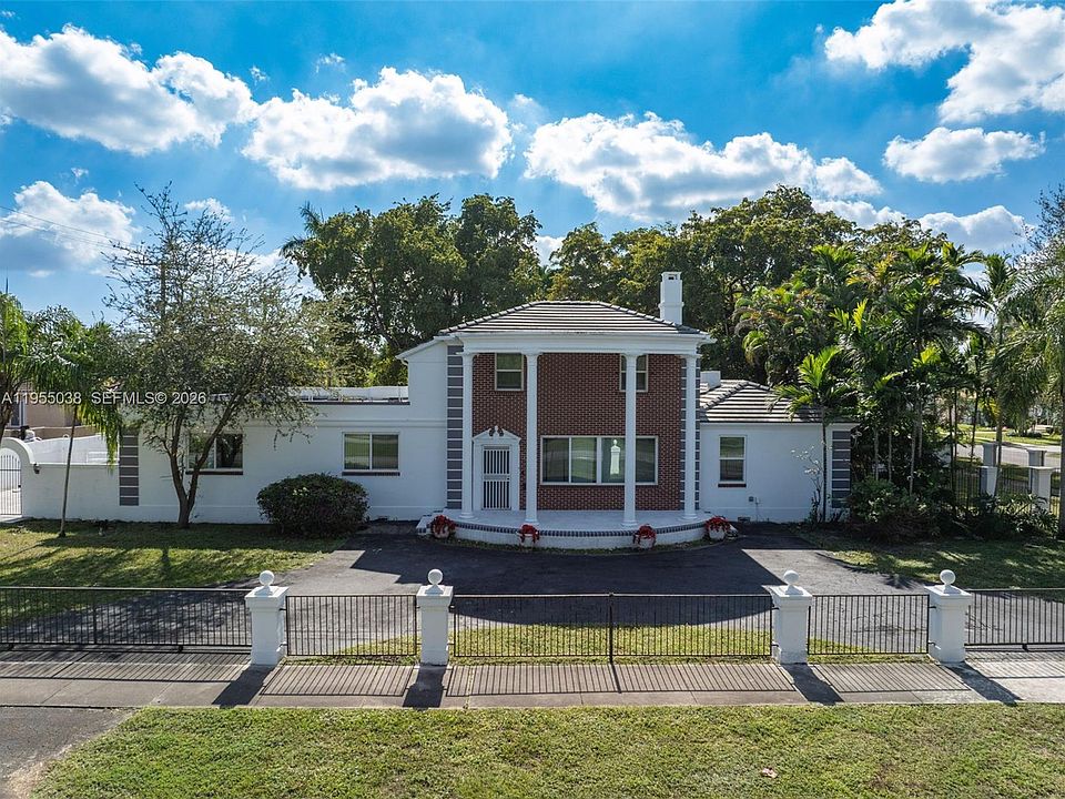 1st image of 520 Morningside Dr
