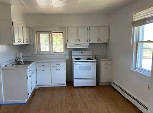 721 Main St, Moosic, PA 18507