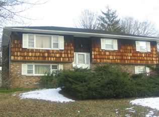 36 N 3rd St, Cortlandt Manor, NY 10567