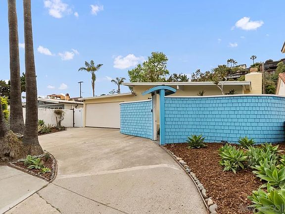 2nd image of 2060 Rosecrans St