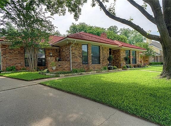 2nd image of 3028 Pitkin Dr
