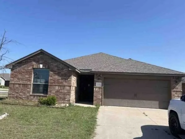 1113 NW 5th St, Newcastle, OK 73065