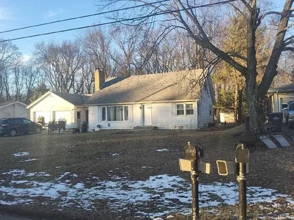 423 Gingham Ave, Portage, MI 49002