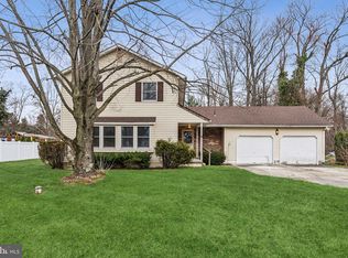 8 Fountain Blvd, Burlington, NJ 08016