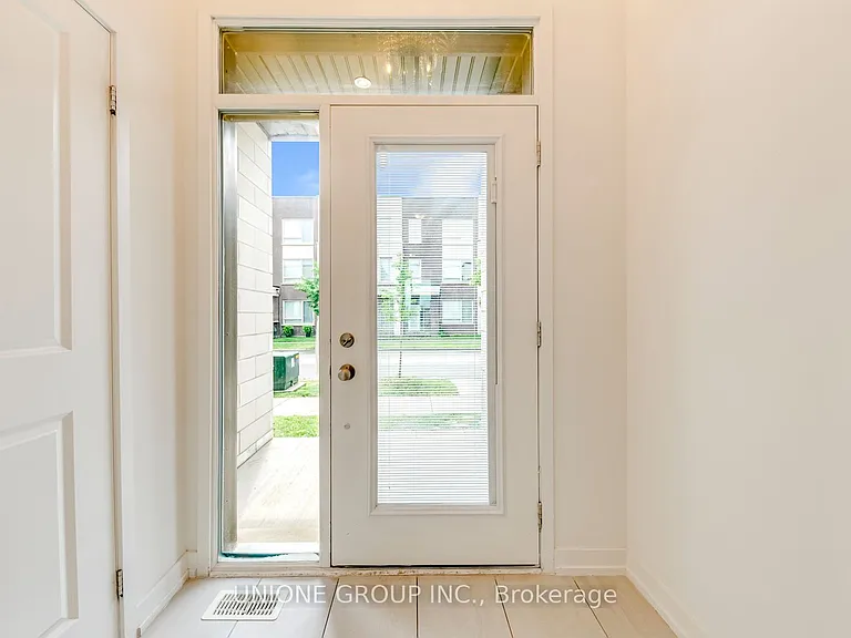 3177 Mintwood Cir — Photo 3