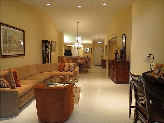 Home For Sale In Palm Chase Lakes