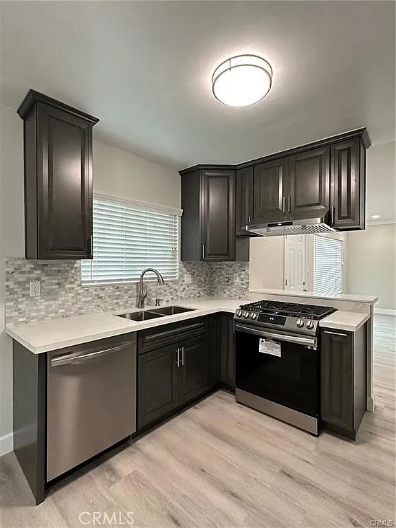 3 bed, 1350 sqft, $4,000 — Photo 3