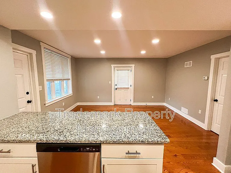 28 N State St #2 — Photo 4